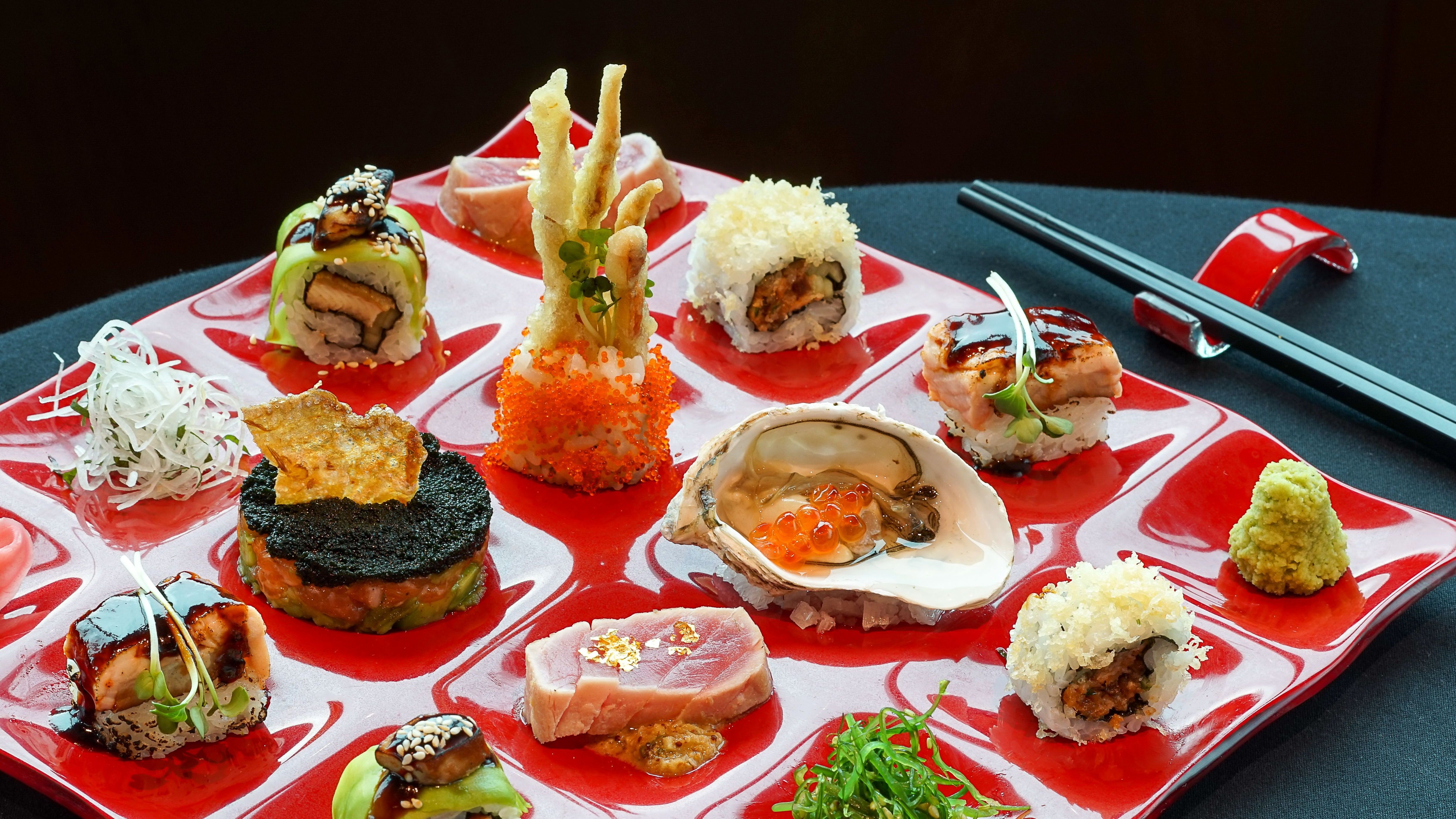 Business Set Lunch Sushi Bar Quan 1